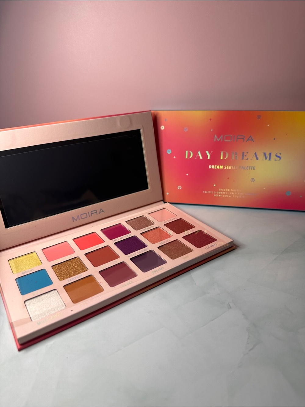 Moi Day Dreams Eyeshadow Palette — Pink, Purple & Gold Mix